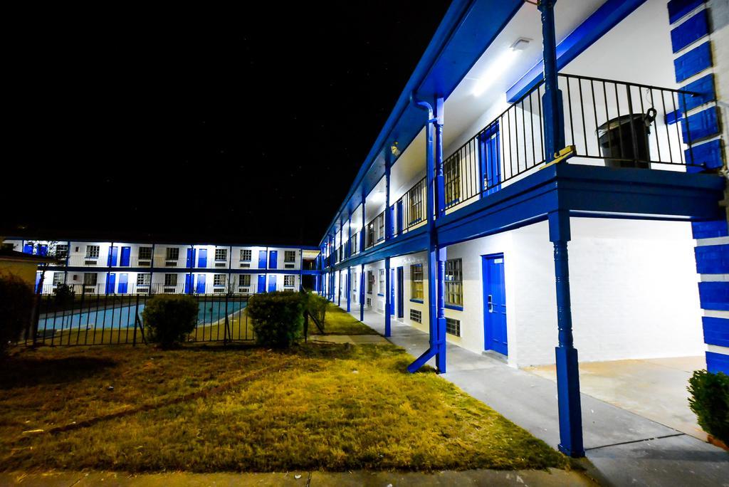 America'S Best Inn Montgomery Μοντγκόμερι Εξωτερικό φωτογραφία