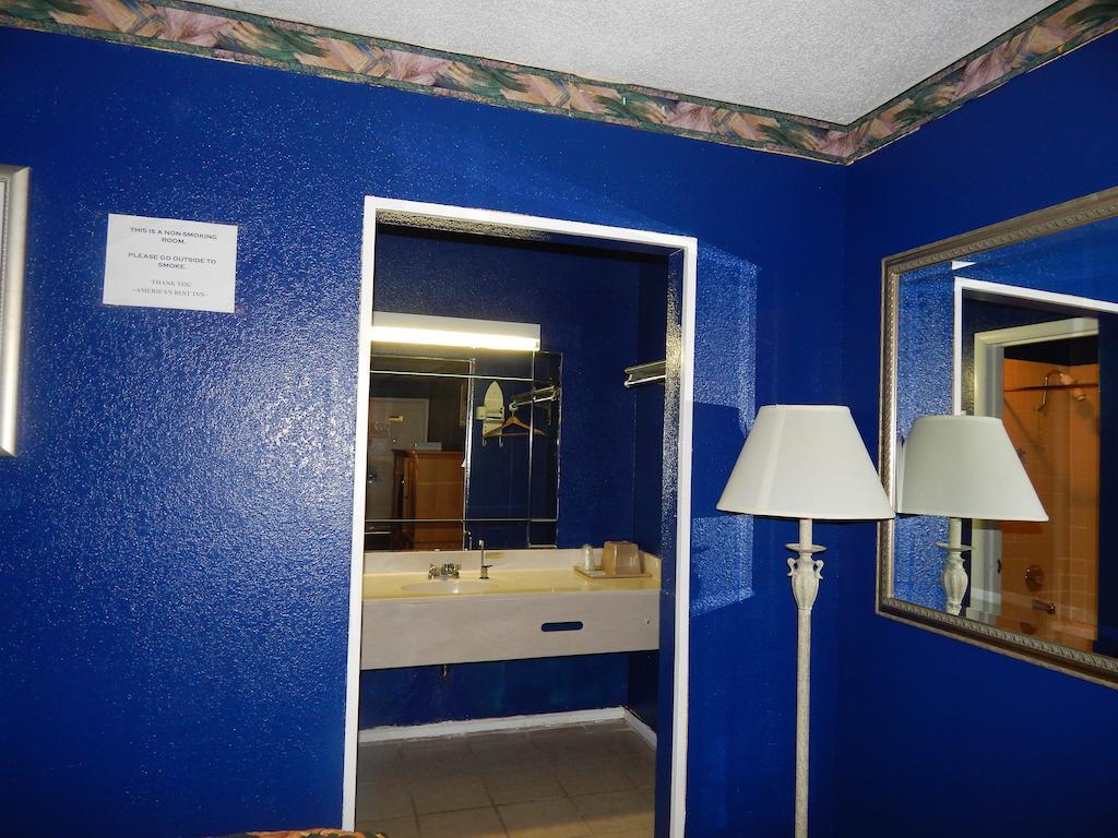 America'S Best Inn Montgomery Μοντγκόμερι Δωμάτιο φωτογραφία