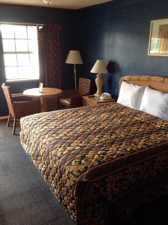 America'S Best Inn Montgomery Μοντγκόμερι Δωμάτιο φωτογραφία