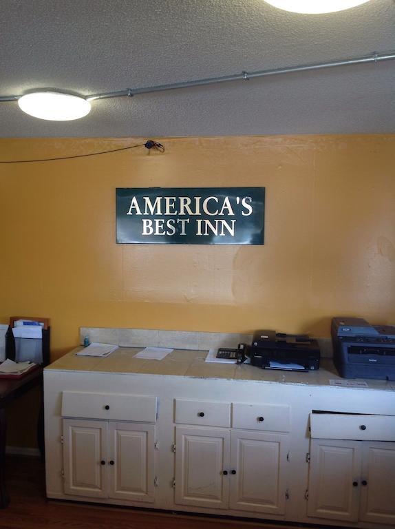 America'S Best Inn Montgomery Μοντγκόμερι Εξωτερικό φωτογραφία